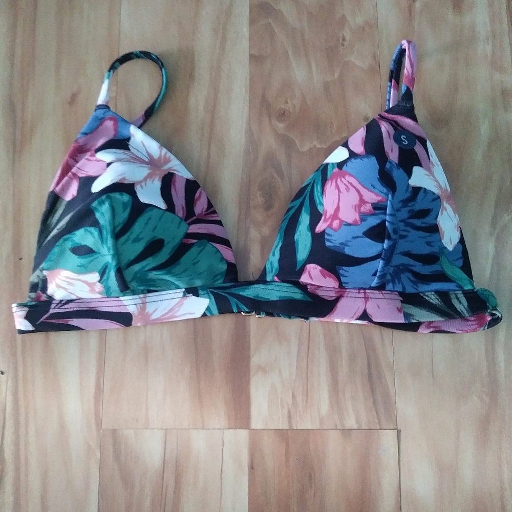 Hollister Triangle Bikini Top